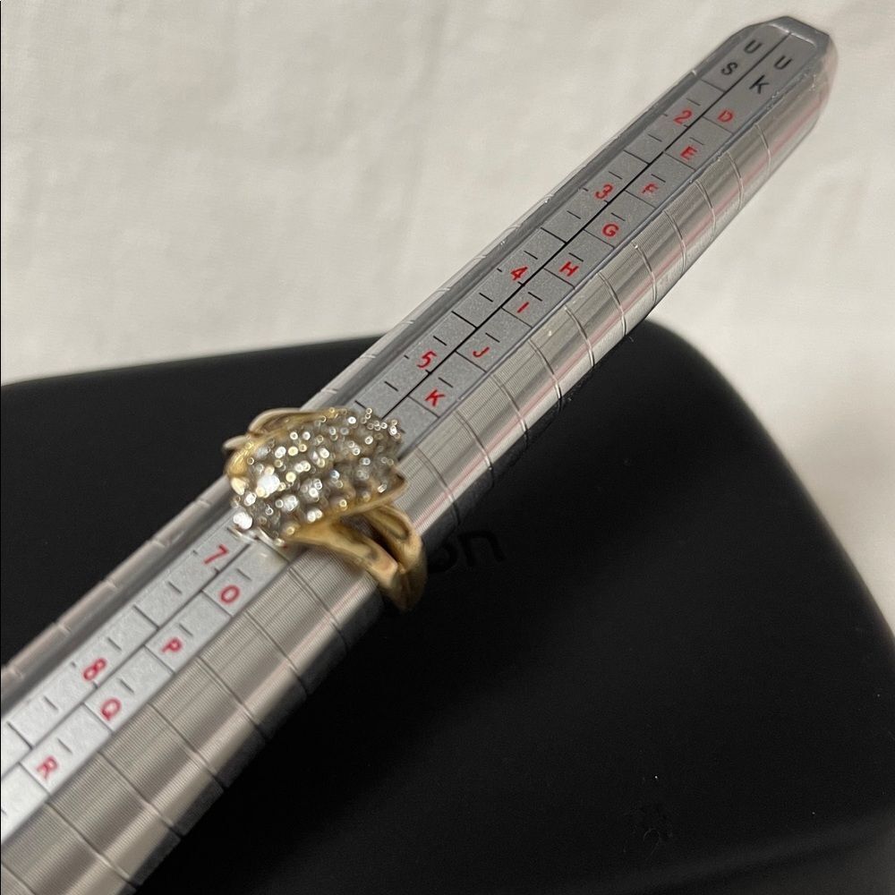 Vintage 14KIK C R Gold Dinner Ring with Diamond Accents 5.1 g